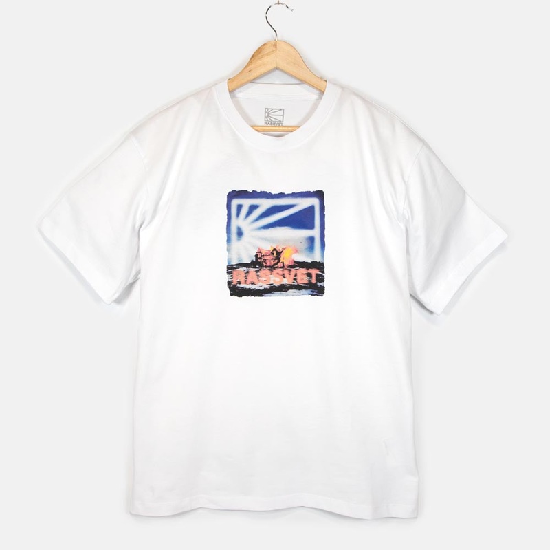 Rassvet (Paccbet) – On Fire T-Shirt – White