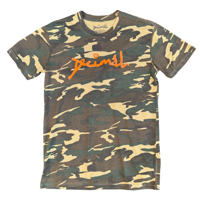 Decimal – Scrawl T-shirt – Camo / Saftey Orange
